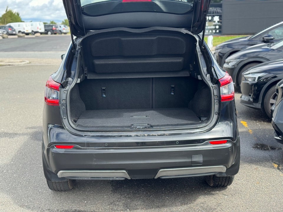 Nissan Qashqai 1,2 Dig-T 115 N-Connecta X-tr. 5d
