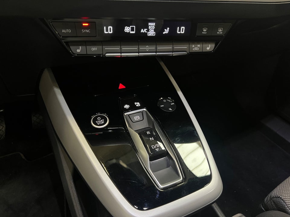 Audi Q4 e-tron 40 Advanced 5d