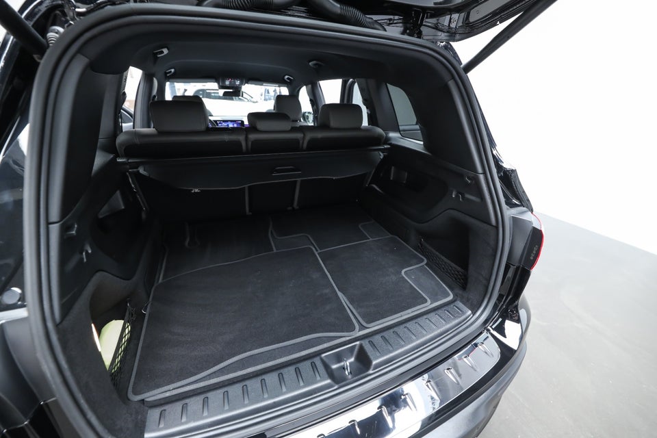 Mercedes EQB350 Electric Art 4Matic 5d