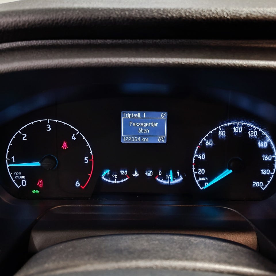 Ford Transit Custom 340L 2,0 TDCi 130 Trend