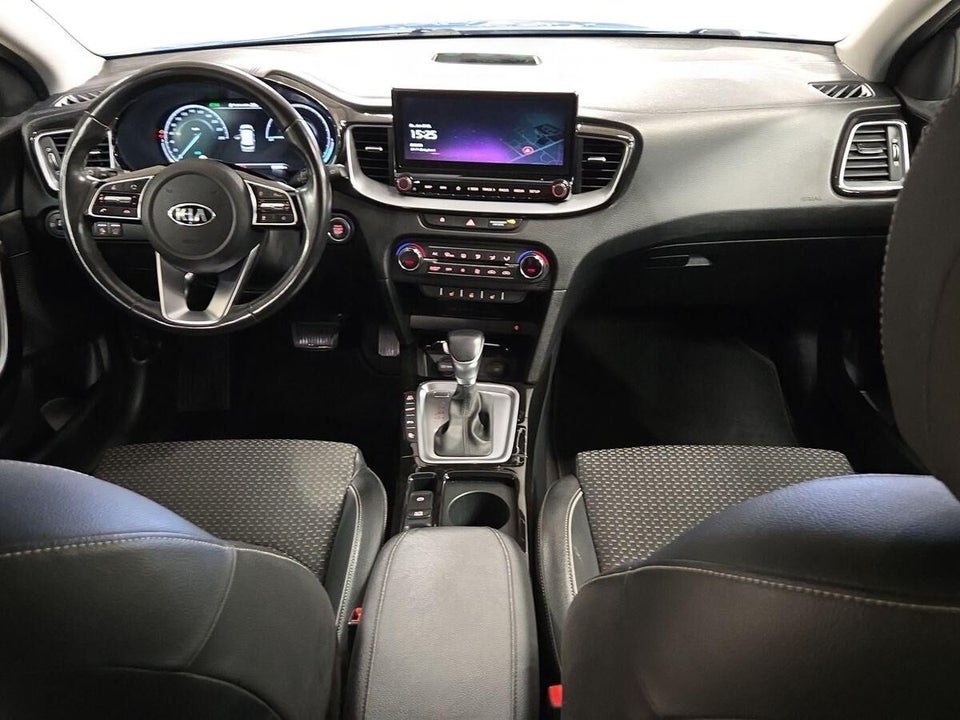 Kia Ceed 1,6 PHEV Upgrade Intro SW DCT 5d