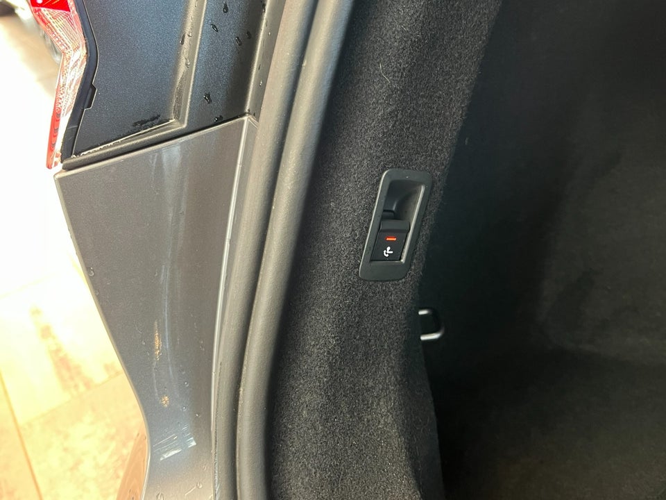 Audi Q4 e-tron 45 S-line 5d