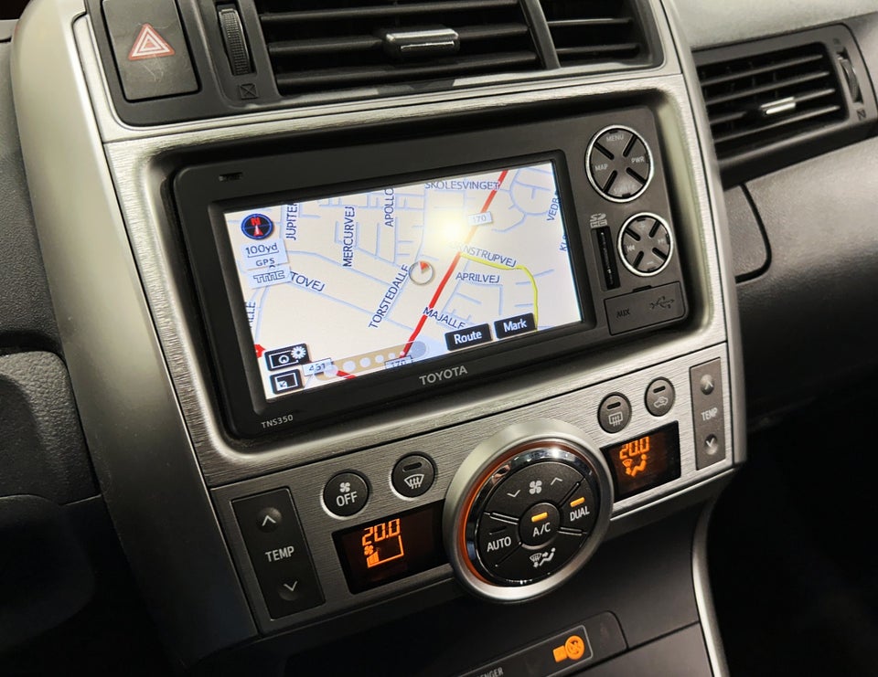 Toyota Verso 1,8 T3+ 7prs 5d