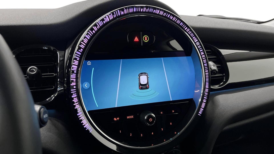 MINI Cooper SE Essential 3d