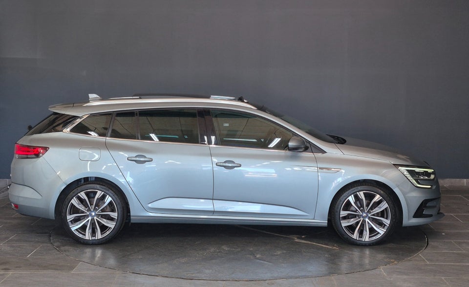 Renault Megane IV 1,6 E-Tech Intens Sport Tourer 5d