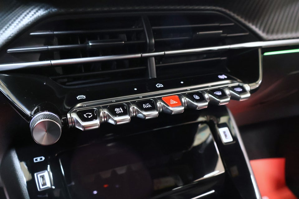 Peugeot e-208 54 GT 5d