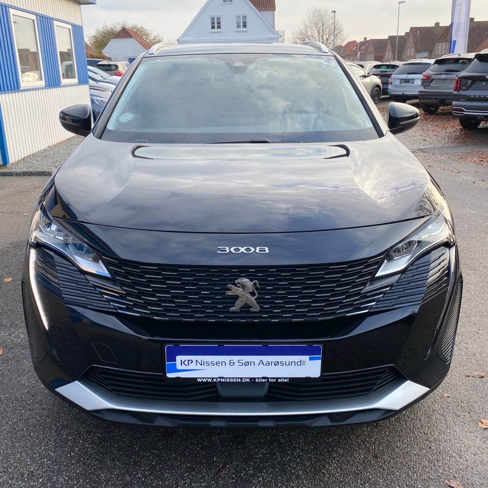 Peugeot 3008 1,5 BlueHDi 130 Allure Pack EAT8 5d