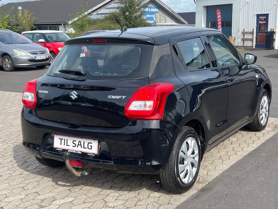 Suzuki Swift 1,2 Dualjet Club 5d