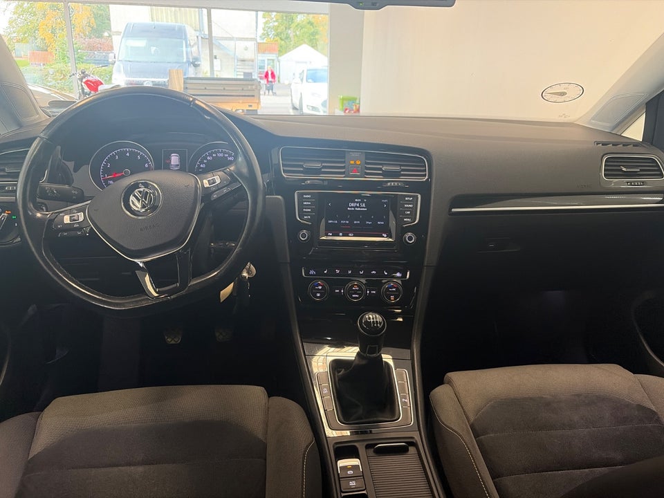 VW Golf VII 1,4 TSi 122 Highline BMT 5d