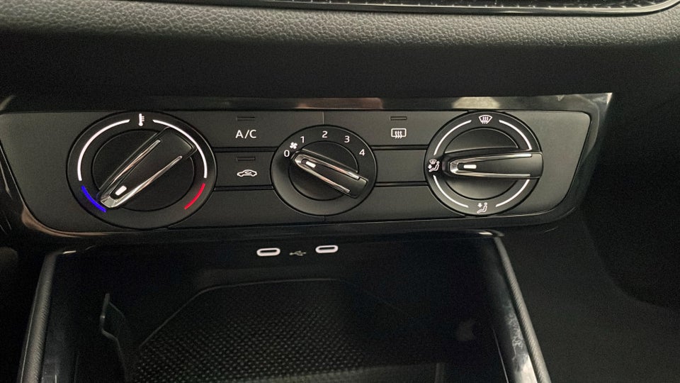 Skoda Fabia 1,0 MPi 80 Essence 5d