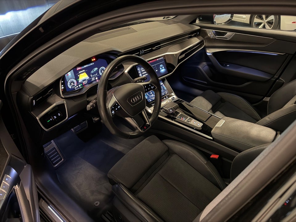 Audi A6 55 TFSi e S-line Avant quattro S-tr. 5d