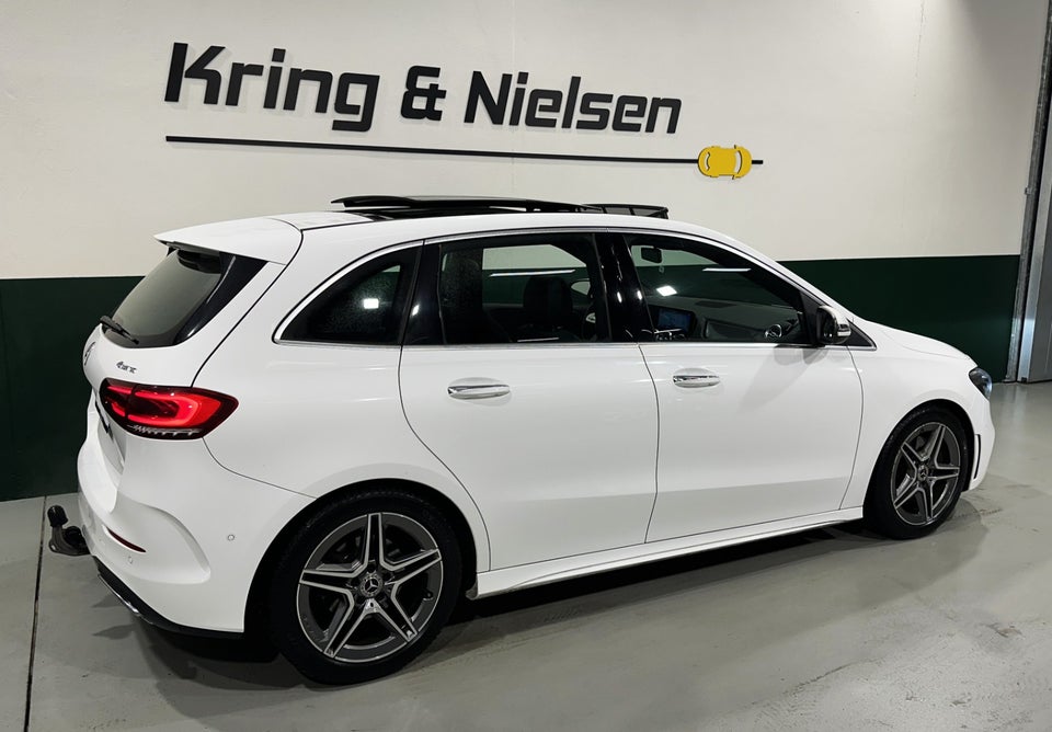Mercedes B220 2,0 AMG Line aut. 4Matic 5d