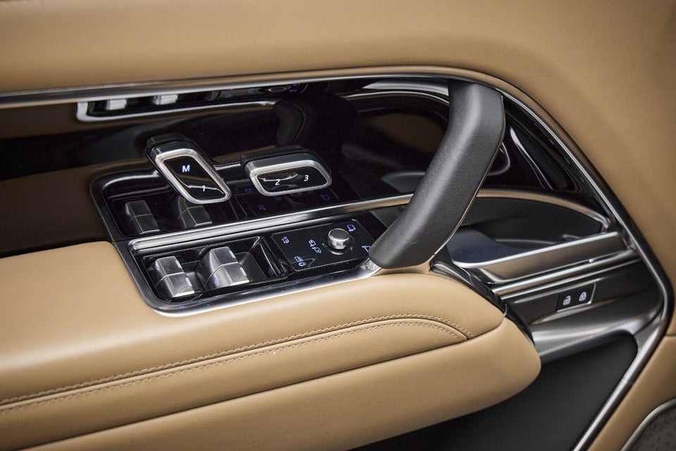 Land Rover Range Rover 3,0 P550e Autobiography aut. 5d