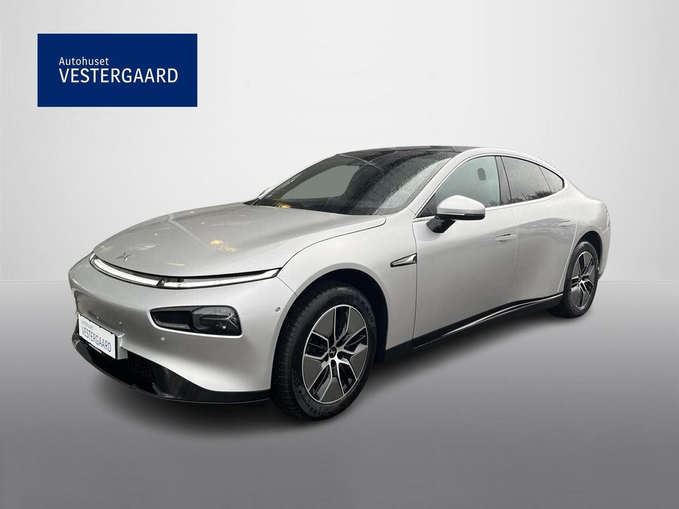 Xpeng P7 Long Range 4d