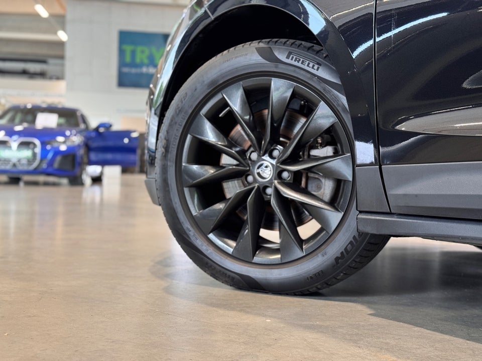 Skoda Enyaq 80 iV Suite 5d