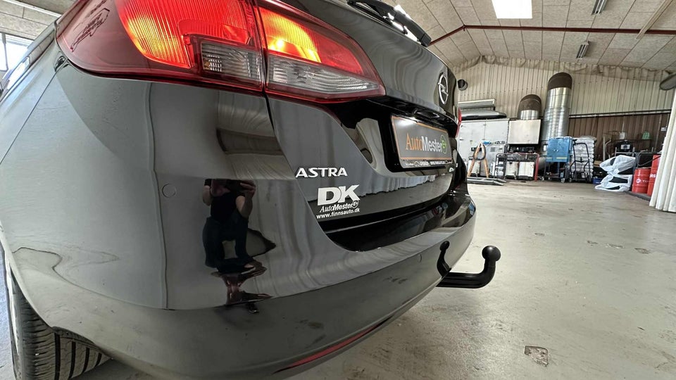 Opel Astra 1,4 T 150 Dynamic Sports Tourer aut. 5d