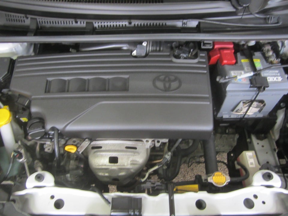 Toyota Yaris 1,3 VVT-i T2 Limited 5d