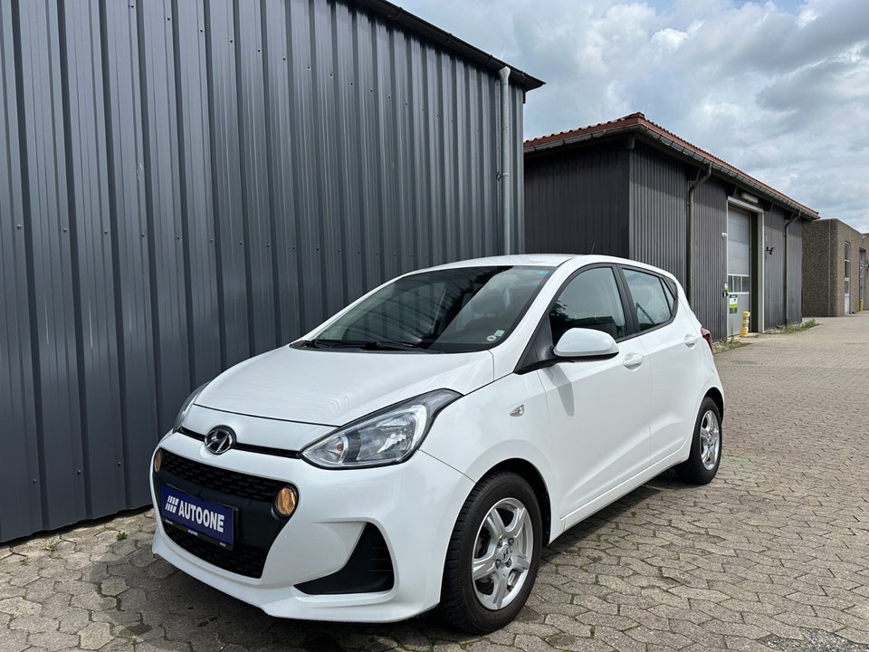 Hyundai i10 1,0 Touch 5d