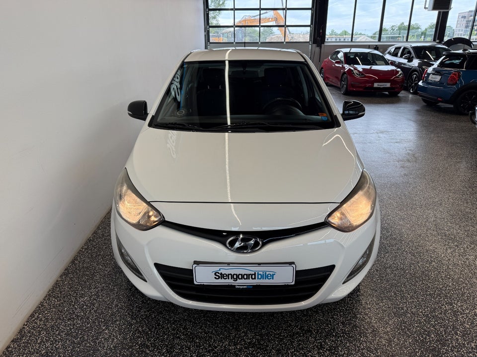 Hyundai i20 1,25 Classic XTR 5d