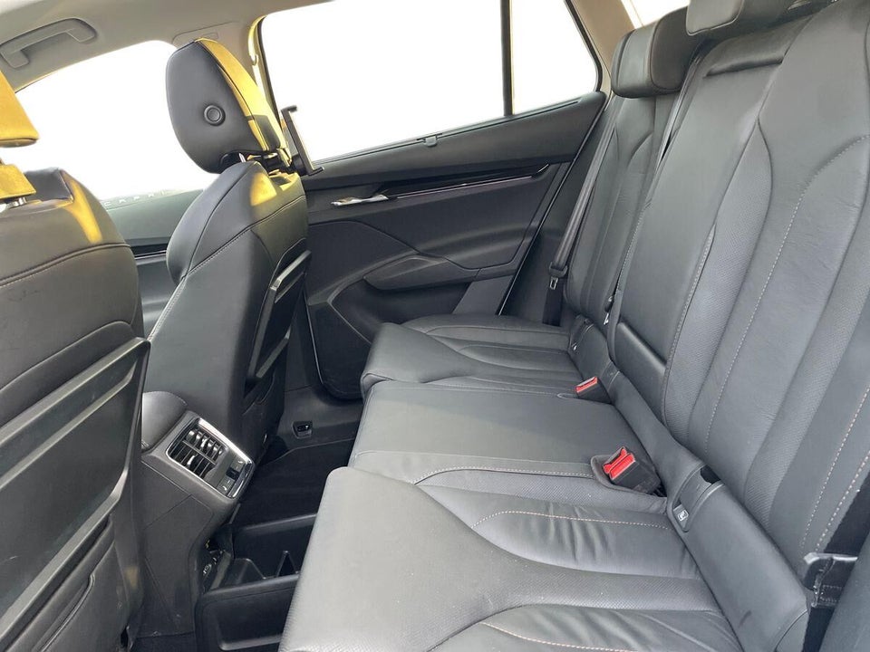 Skoda Enyaq 80 iV Suite 5d