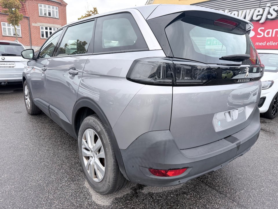 Peugeot 5008 1,5 BlueHDi 130 Active Family Pack EAT8 7prs 5d