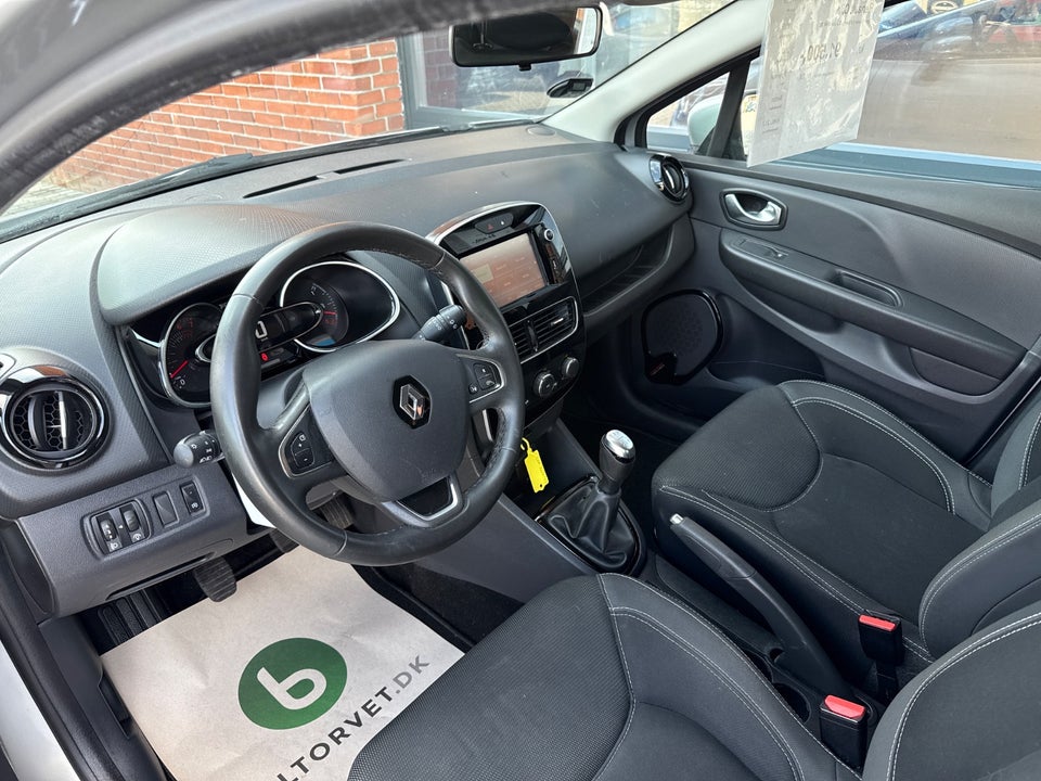 Renault Clio IV 0,9 TCe 90 Zen Sport Tourer 5d