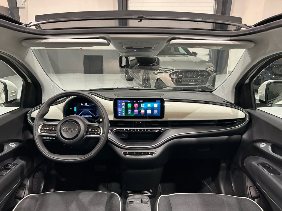 Fiat 500e 42 Icon Cabrio 2d