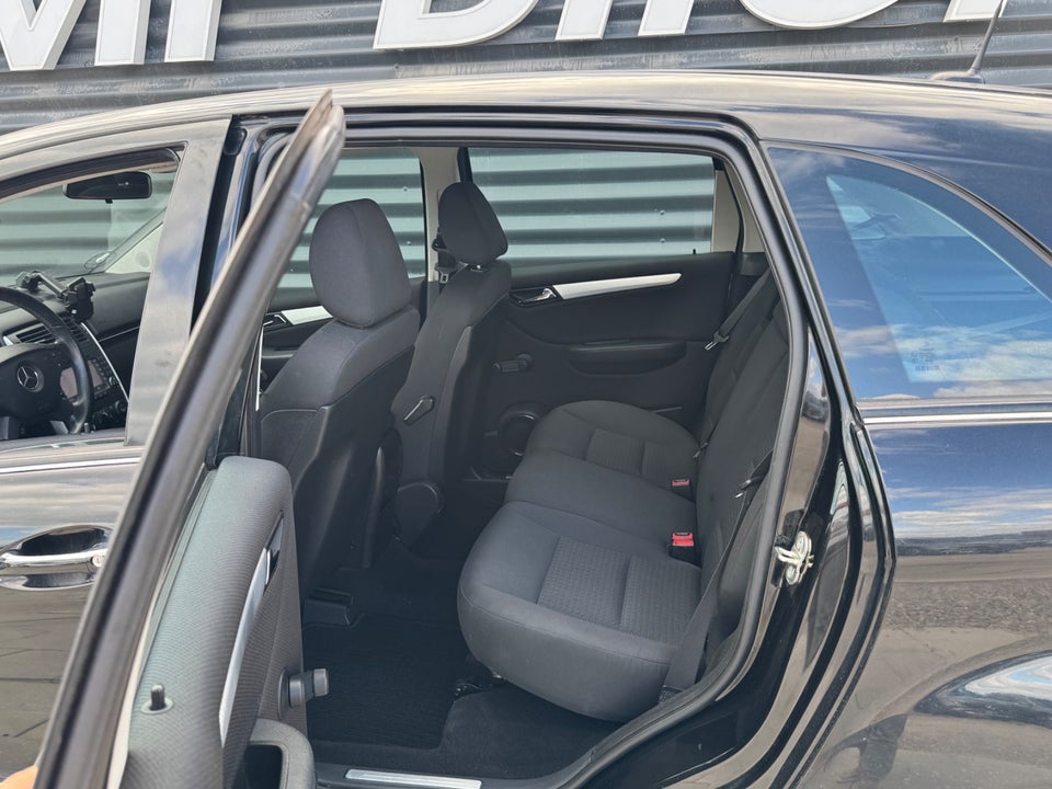 Mercedes B200 2,0 CDi 5d