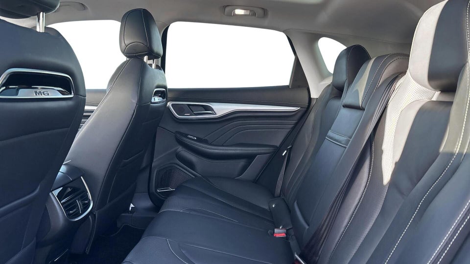 MG Marvel R Performance 5d