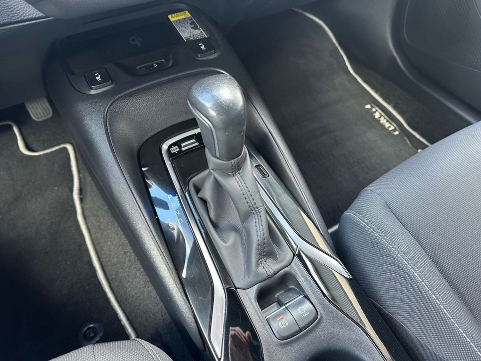 Toyota Corolla 2,0 Hybrid H3 Smart Touring Sports MDS 5d