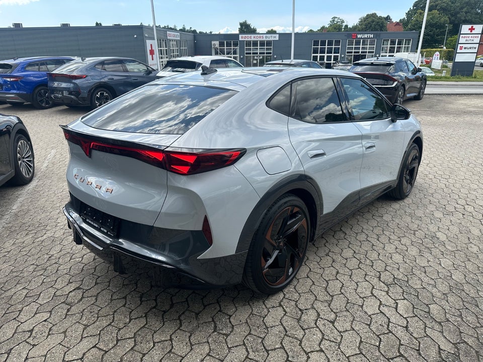 Cupra Tavascan 77 Adrenaline 5d