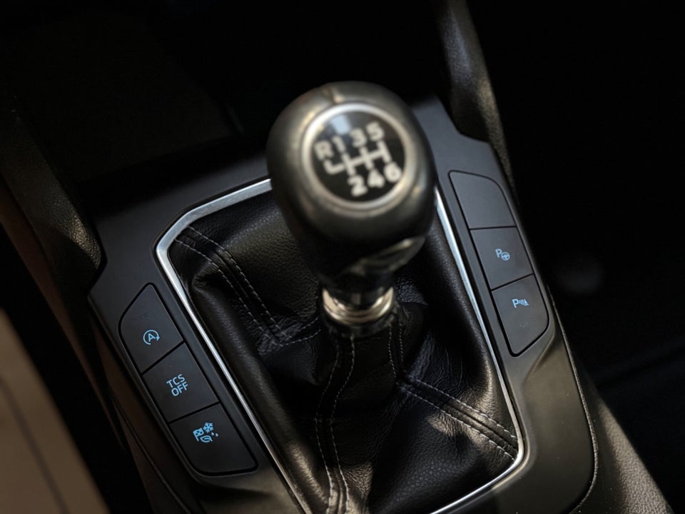 Ford Focus 1,5 EcoBoost Active stc. 5d