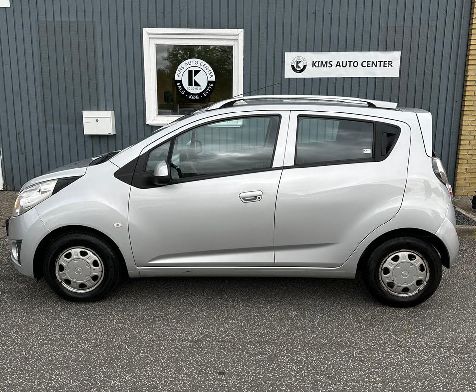 Chevrolet Spark 1,0 LS 5d