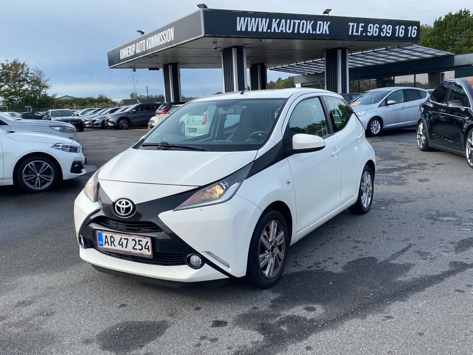 Toyota Aygo 1,0 VVT-i x-press 5d