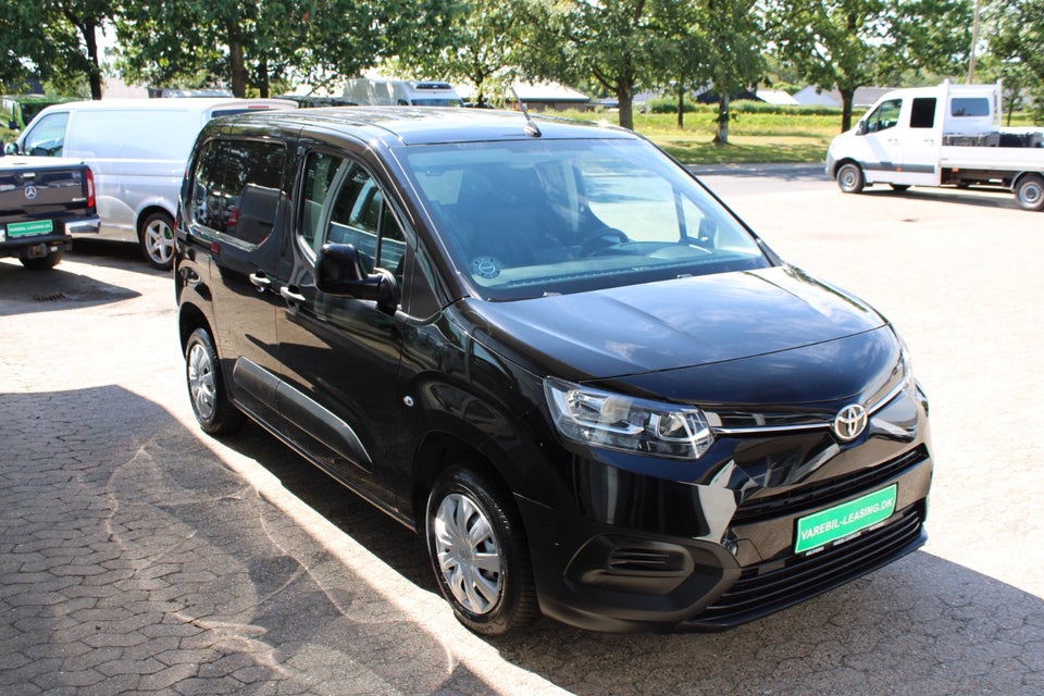 Toyota ProAce City 1,5 D 75 Medium Base 4d