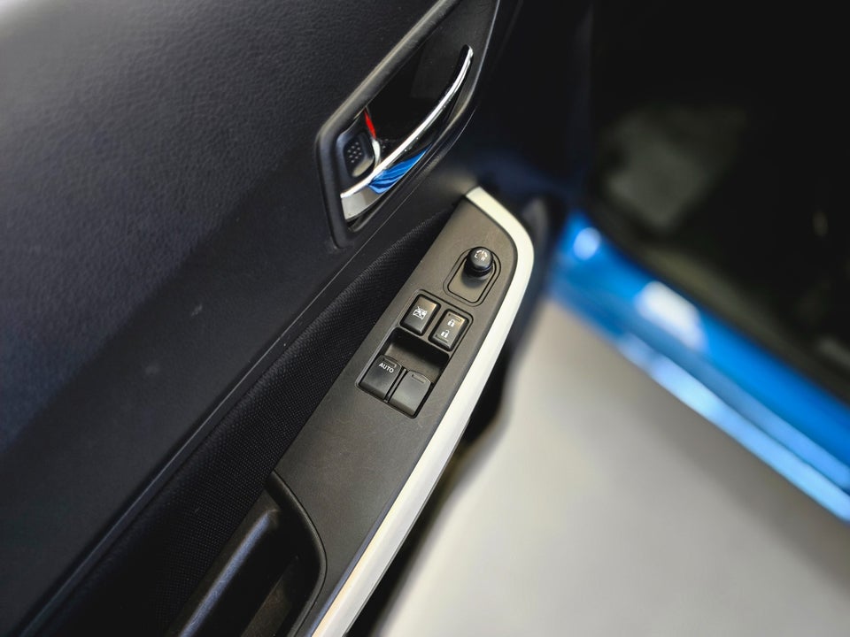 Suzuki Swift 1,2 Dualjet mHybrid Action 5d