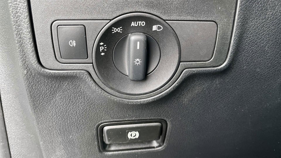 Mercedes Vito 119 2,2 CDi Complete aut. XL