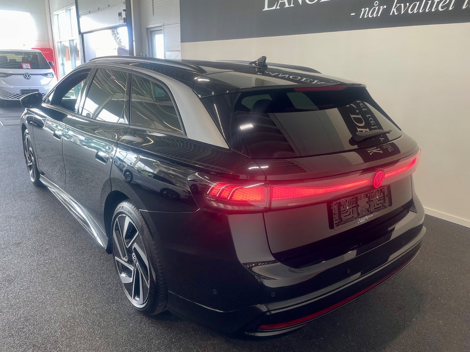 VW ID.7 86 Style S Tourer 5d