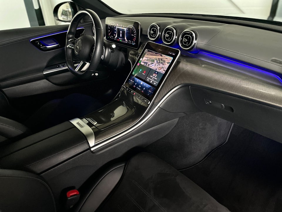 Mercedes C300 e 2,0 AMG Line stc. aut. 5d