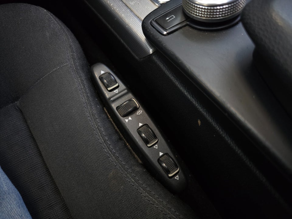 Mercedes E200 2,2 CDi Avantgarde aut. BE 4d