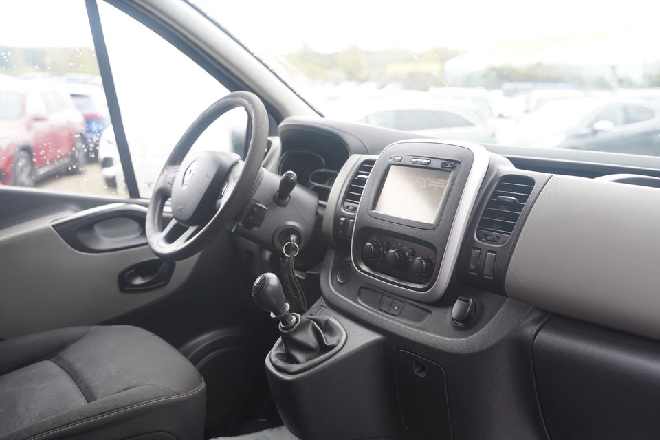 Renault Trafic T29 1,6 dCi 115 L2H1