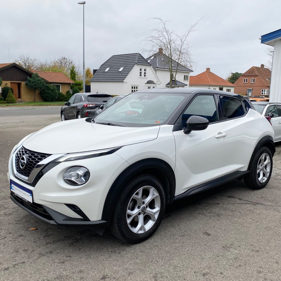 Nissan Juke 1,0 Dig-T 117 N-Connecta 5d