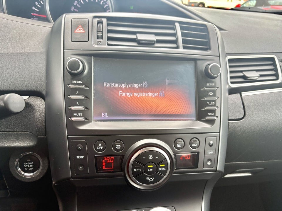 Toyota Verso 1,8 VVT-i T2 Premium MDS 7prs 5d