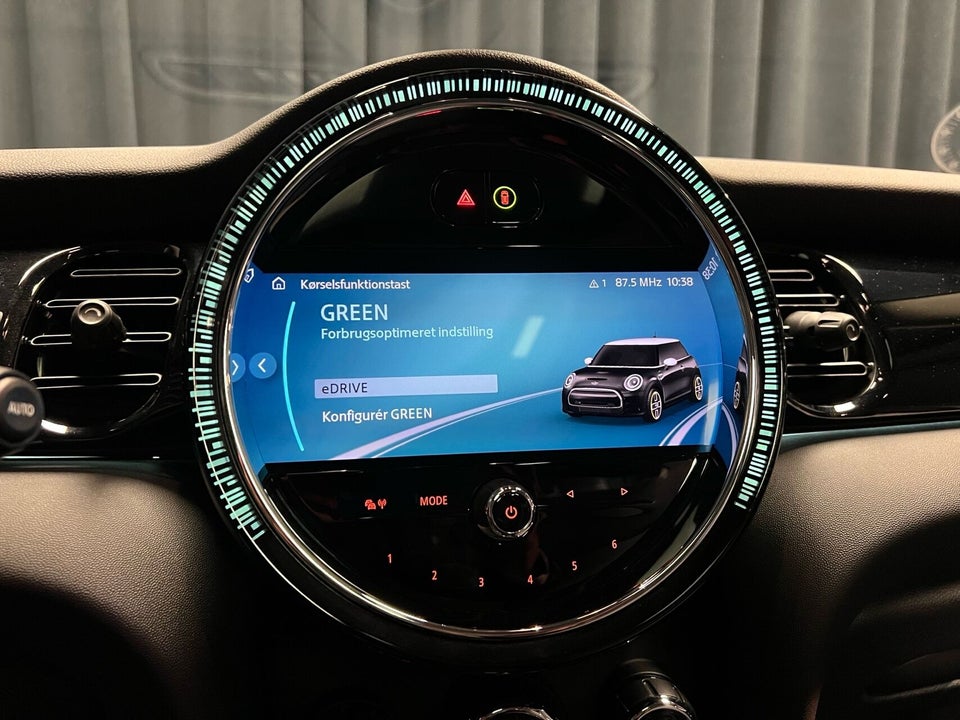 MINI Cooper SE Edition Premium Plus 3d