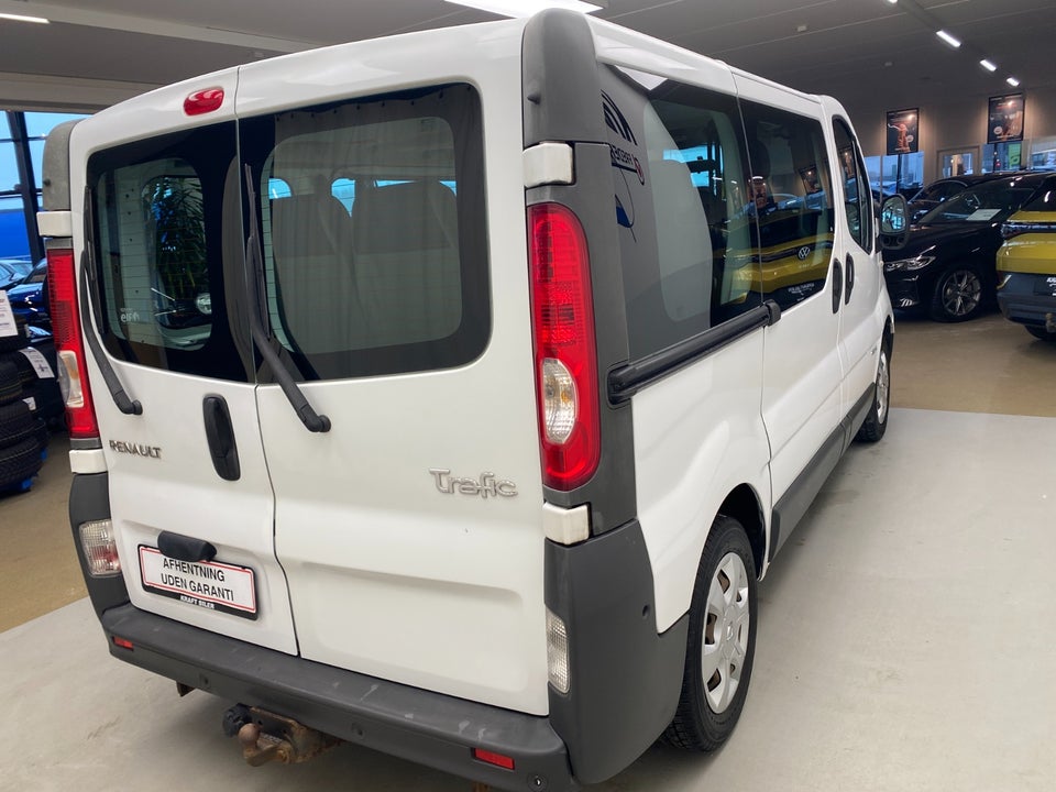 Renault Trafic T27 2,0 dCi 115 L1H1 Kombi 4d