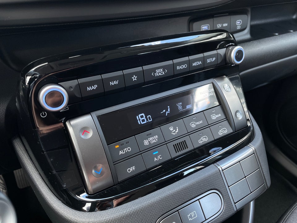Hyundai Inster 49 Pixel 5d