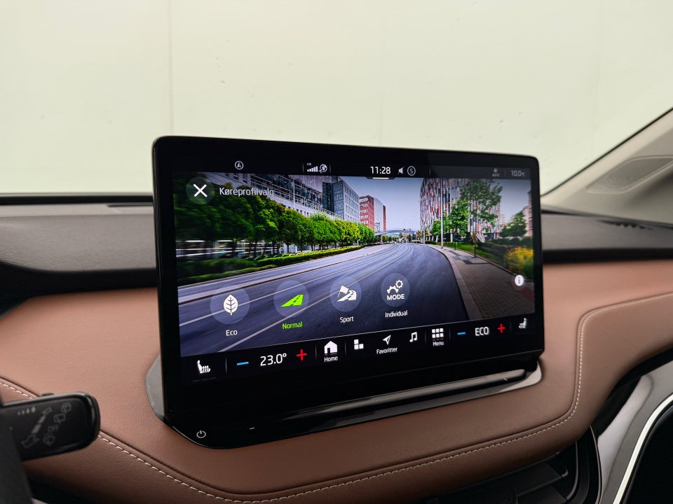 Skoda Enyaq 80 iV ecoSuite 5d