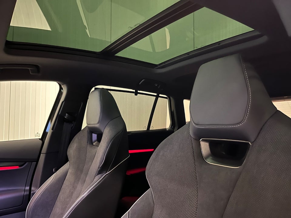 Skoda Enyaq 85x iV Sportline 5d