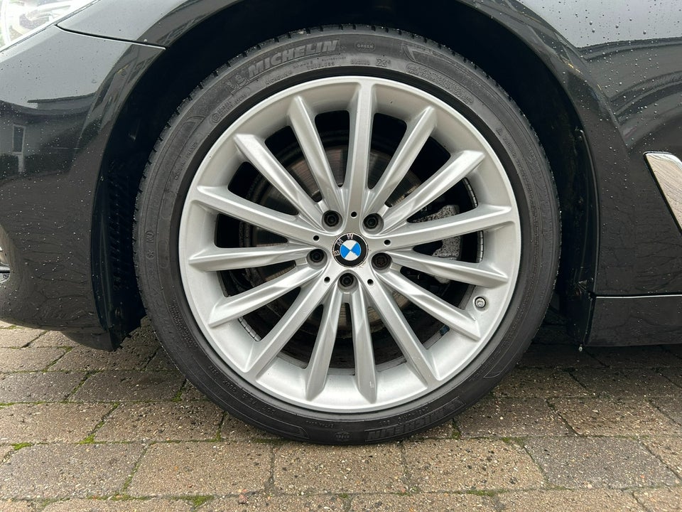 BMW 520i 2,0 Touring M-Sport aut. 5d