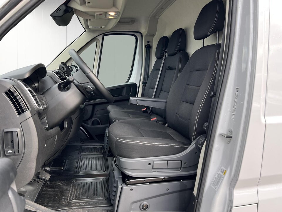 Toyota ProAce Max 110 Comfort Master Kassevogn L3H2
